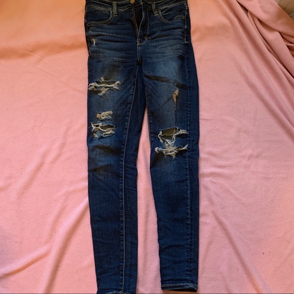 Ripped Dark Wash American Eagle Jeans